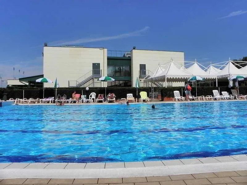 Green Garden Resort - Smart Hotel Mestre
