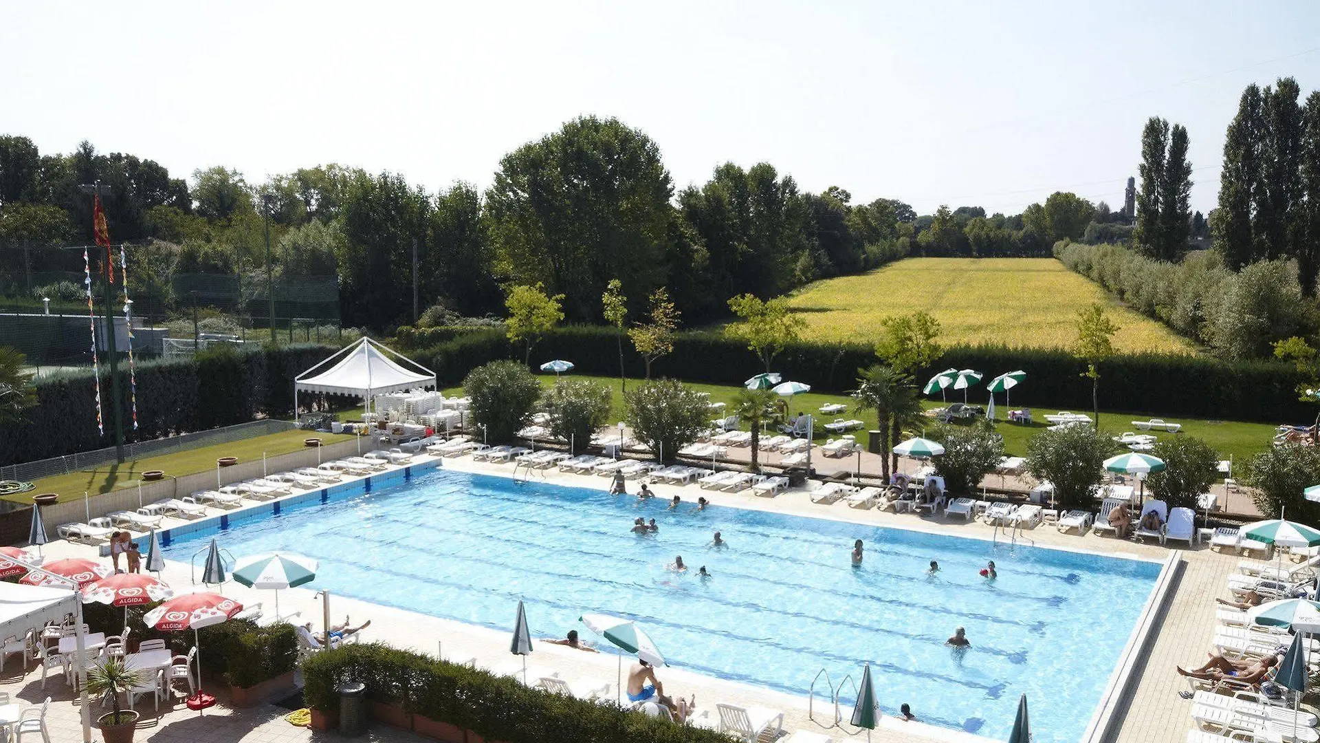Green Garden Resort - Smart Hotel Mestre